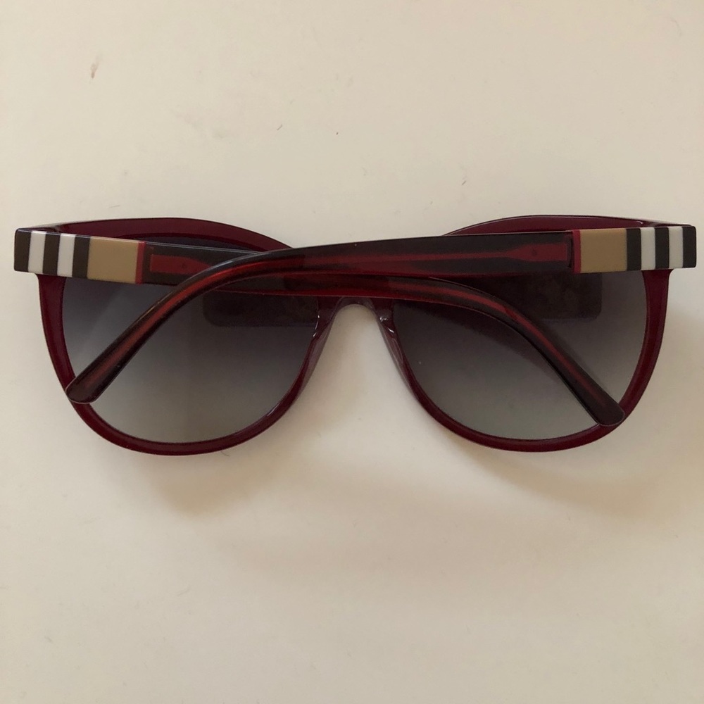 Burberry sunglasses